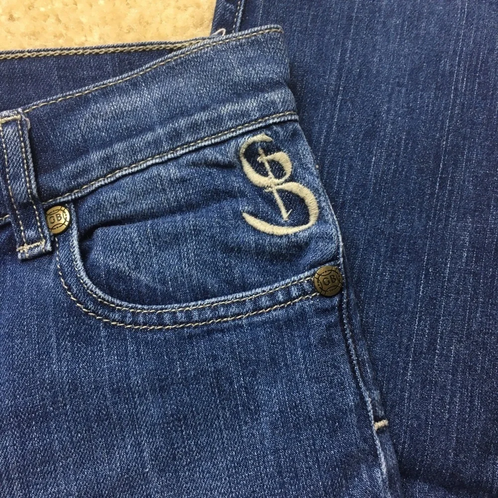 Gianni Bini Jeans with embroidered pockets Size 29 - Picture 4 of 8